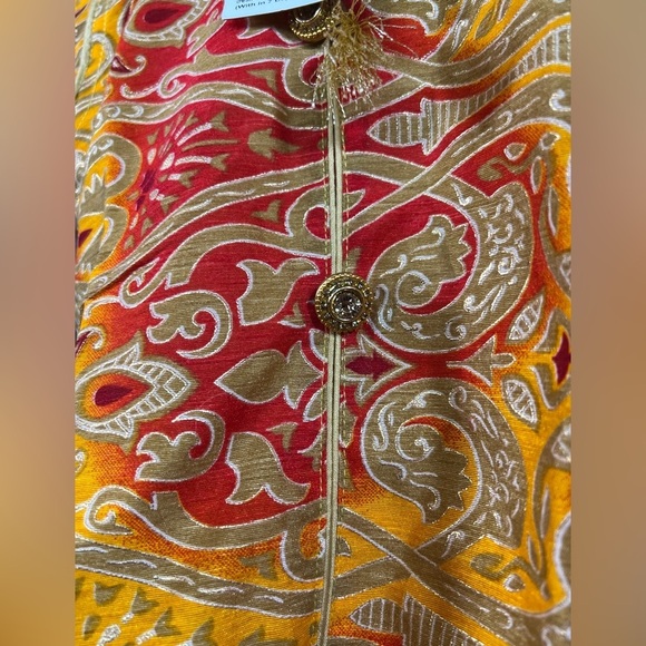 191. NWT Grover Collection Red, Orange Gold Tunic with Crystal Beading Size 22 - Picture 4 of 4